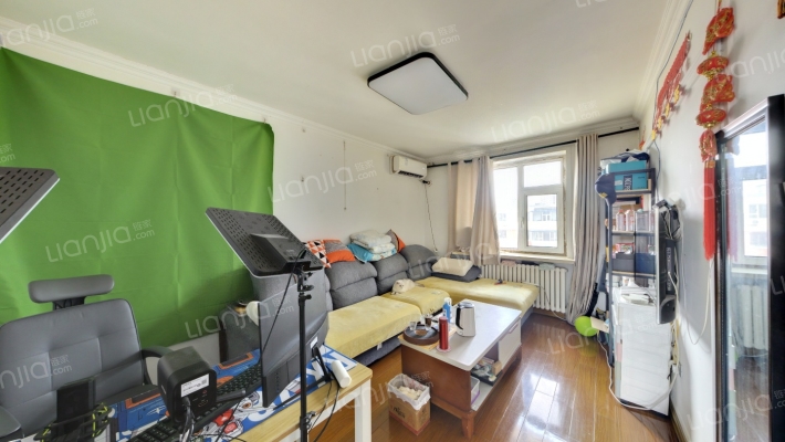 阳光小区二手房实景图