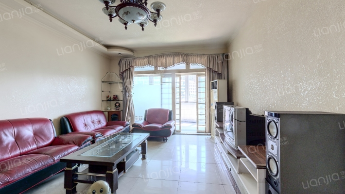 鑫泰花园二手房实景图