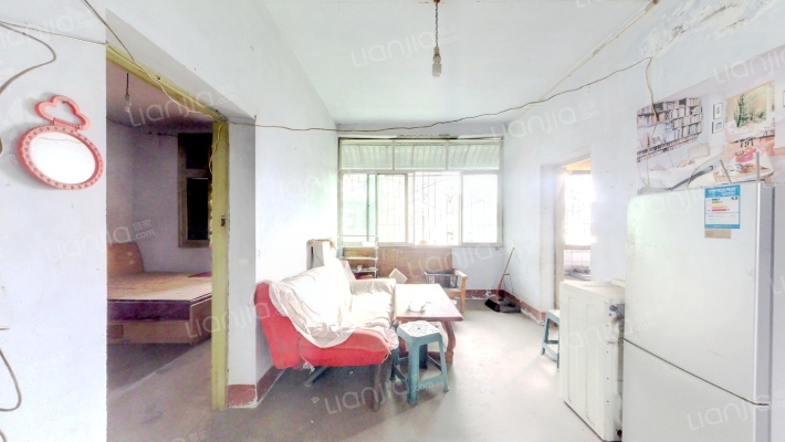 滨河苑西区二手房实景图