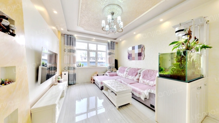 青年城邦小区二手房实景图