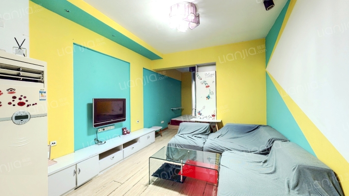 卡萨国际公寓二手房实景图