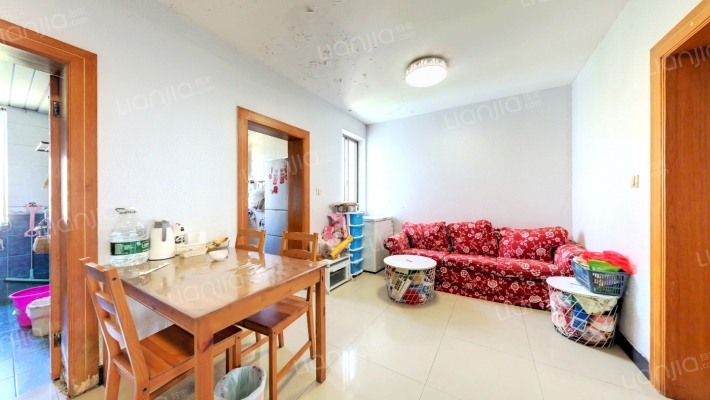 登云家园二手房实景图