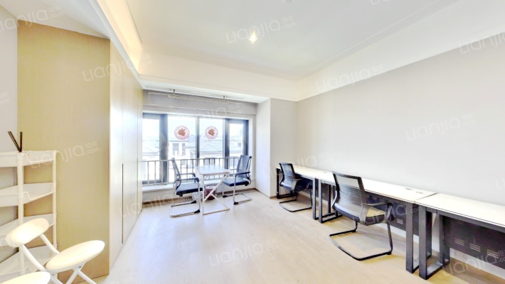 卢森堡中心二手房实景图