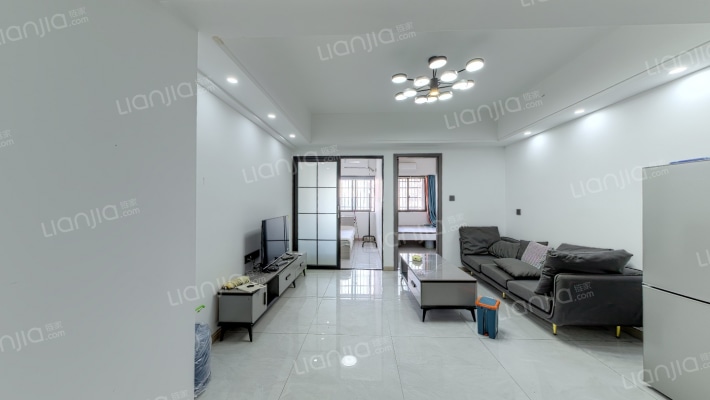 滨江国际城二手房实景图