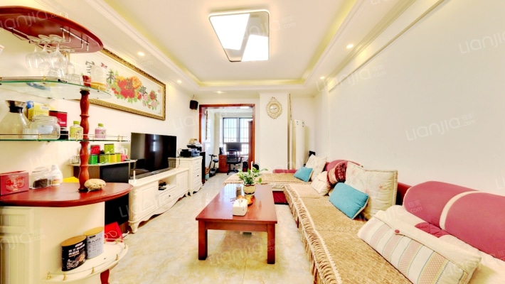 新神风金牛座二手房实景图