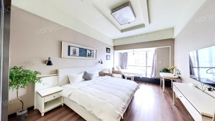 南中广场二手房实景图