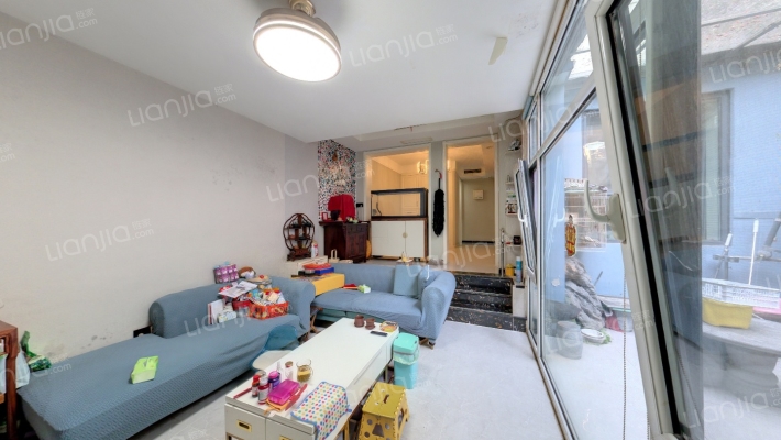 山大南路87号二手房实景图