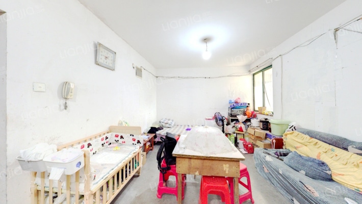 逸嘉新园南区二手房实景图