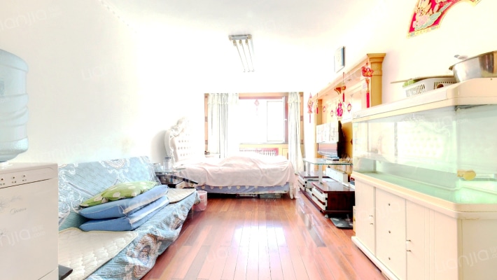 保工怡园二手房实景图