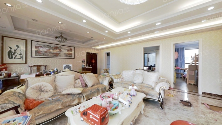 万达御湖公馆二手房实景图