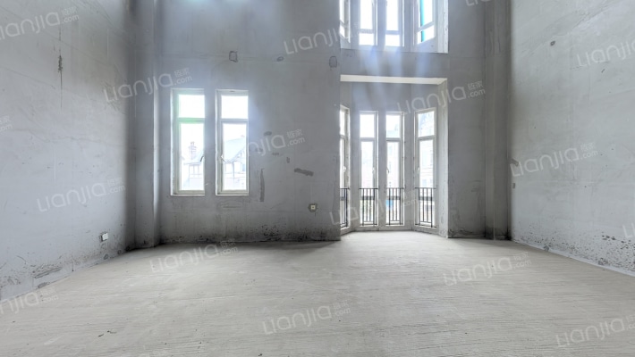 置信牧山丽景三期二手房实景图