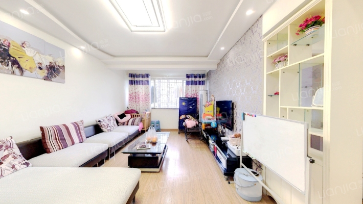 荣鼎新苑二手房实景图