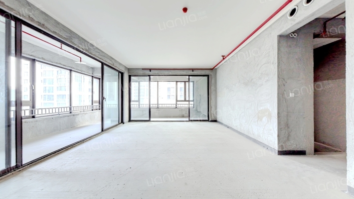 鲁能泰山7号三街区二手房实景图