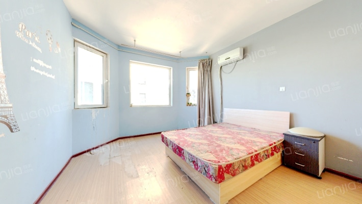 国仕山一期二手房实景图