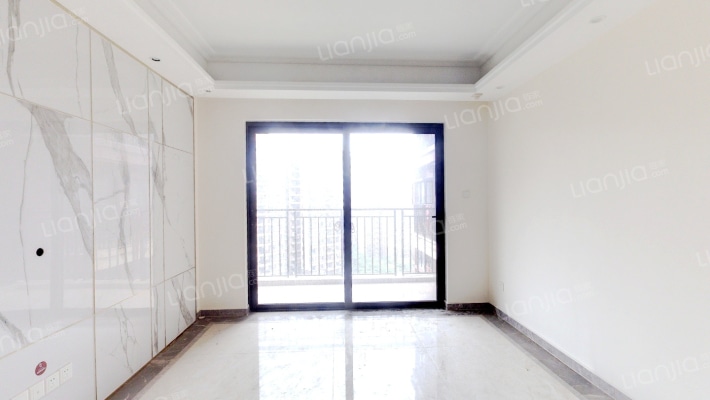 金地前海山二手房实景图