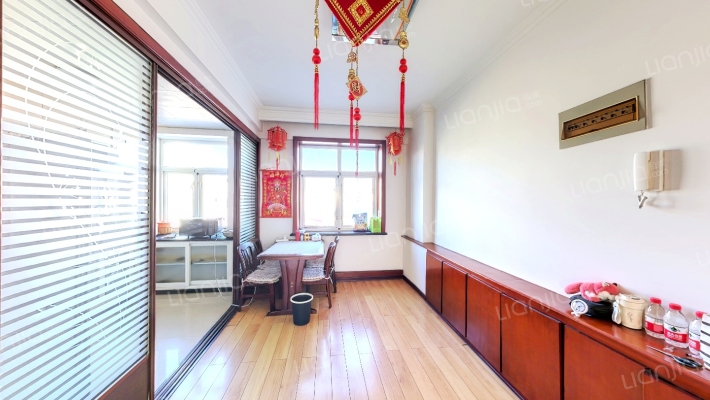 向阳家园小区二手房实景图