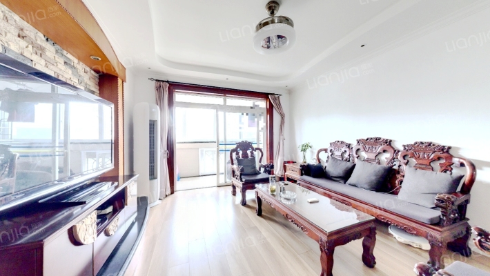 上地公寓二手房实景图