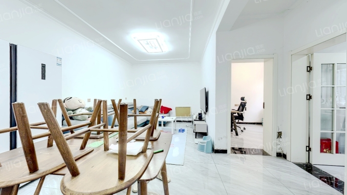 天景丽苑二手房实景图