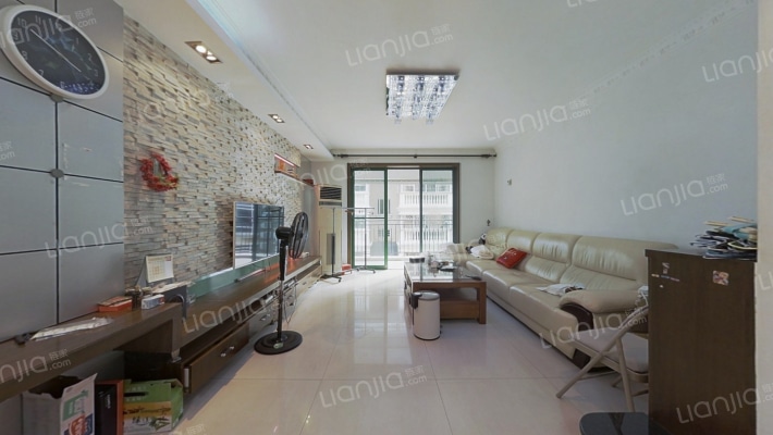 水晶之城四期二手房实景图