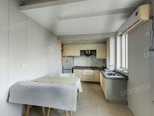 整租·四季花园(张家港) 1室1厅 南