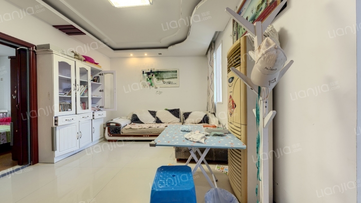 怡城花苑南区二手房实景图