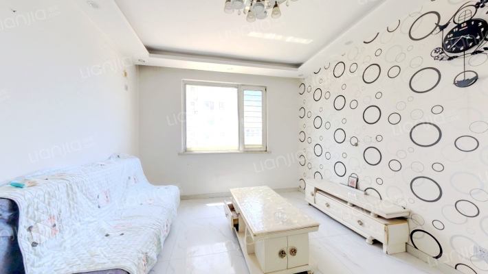 连泰美域二手房实景图