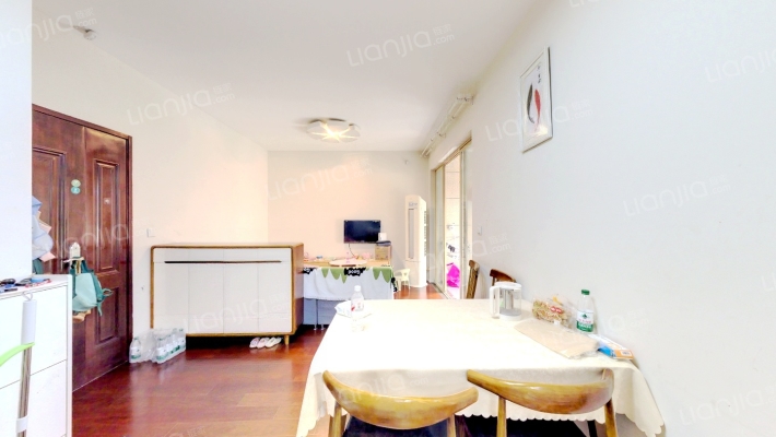 日月光伯爵湾（一期）二手房实景图