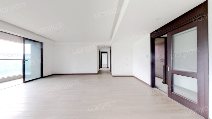 万科十七英里二手房实景图