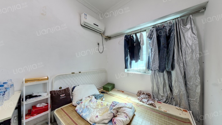 旭飞花园二手房实景图