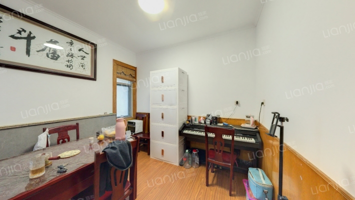 镬子山社区恩波大道二手房实景图