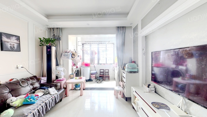 绿地滨湖印象二手房实景图