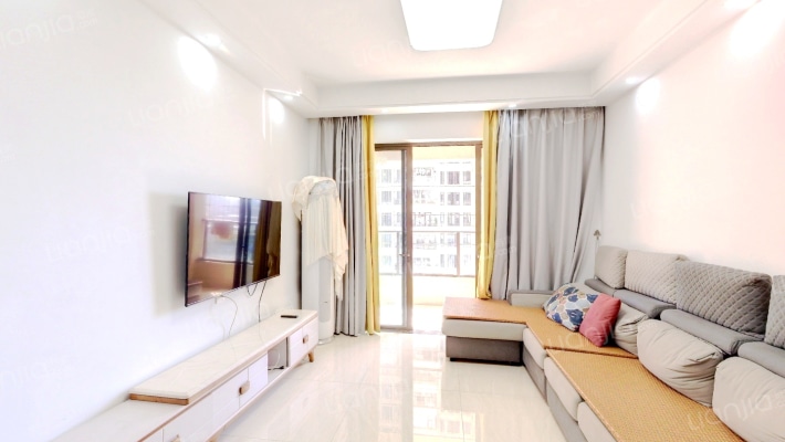 保利中央公馆二手房实景图