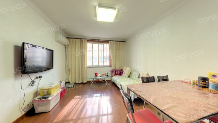 疁南小区二手房实景图