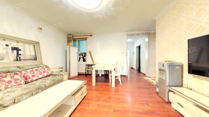 沁馥家园二手房实景图