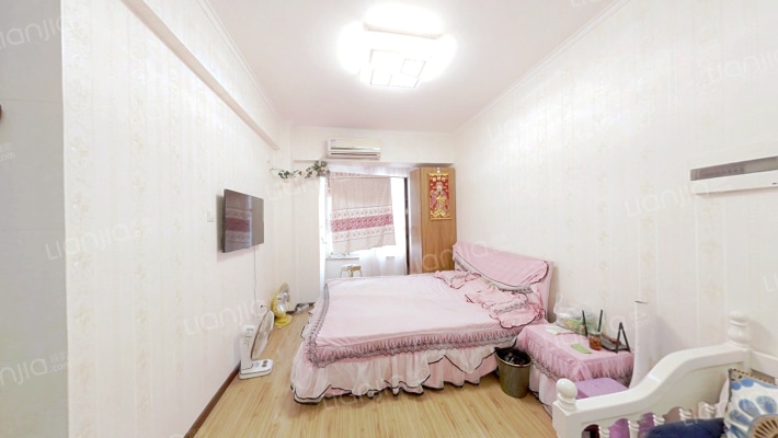 宜家7080二手房实景图