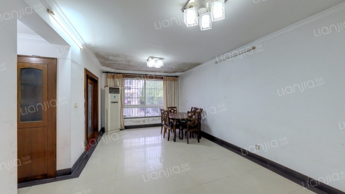 蓝天苑二手房实景图