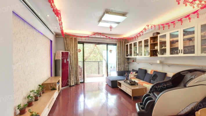 融科城二手房实景图