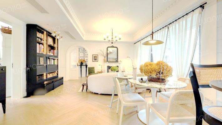 人居花照云庭二手房实景图