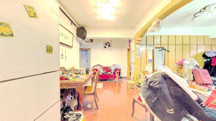 军威小区二手房实景图