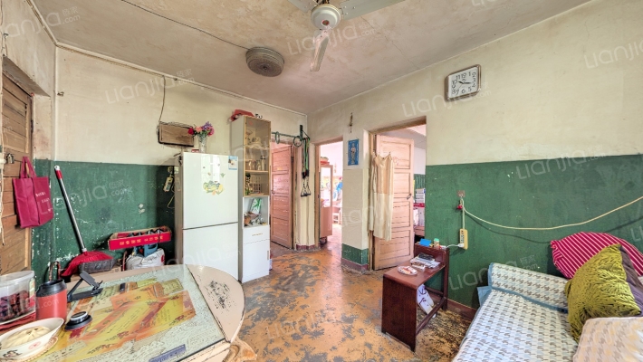 朝阳小区二手房实景图