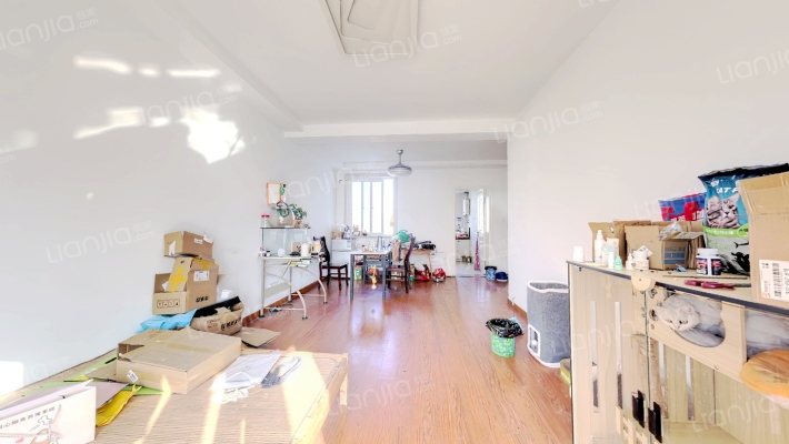 卫康花苑二手房实景图