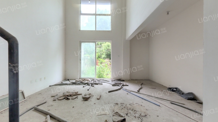 鹭岛青城山社区二手房实景图