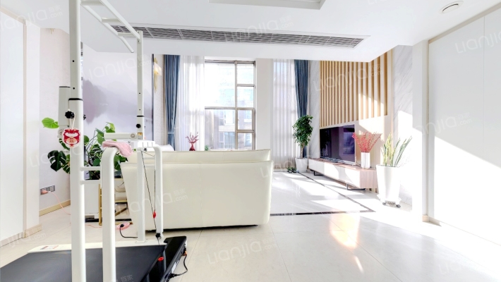 臻水岸苑二手房实景图