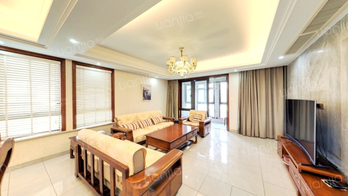 双囍花园颐园二手房实景图