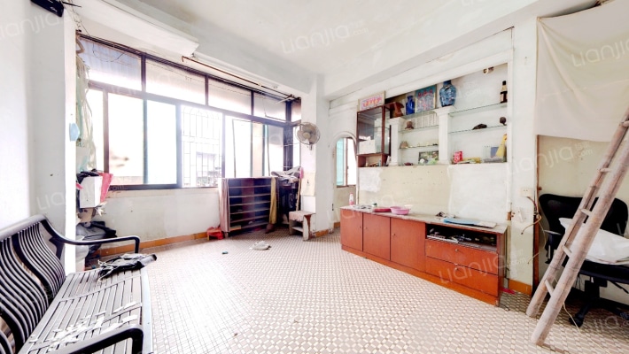 人民中路二手房实景图