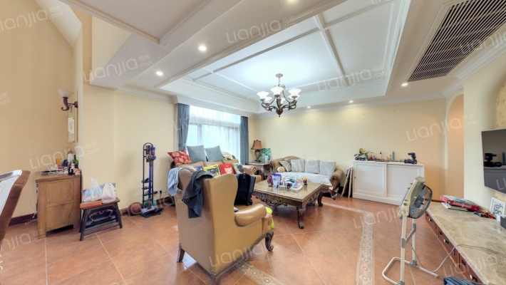 尚东国际名园（一期）二手房实景图