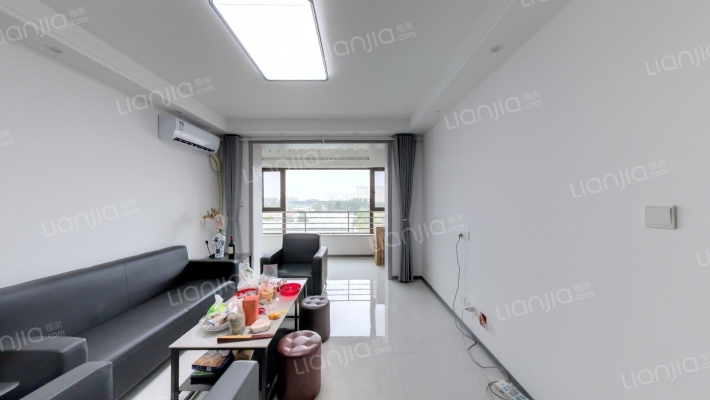 云杉溪谷二手房实景图