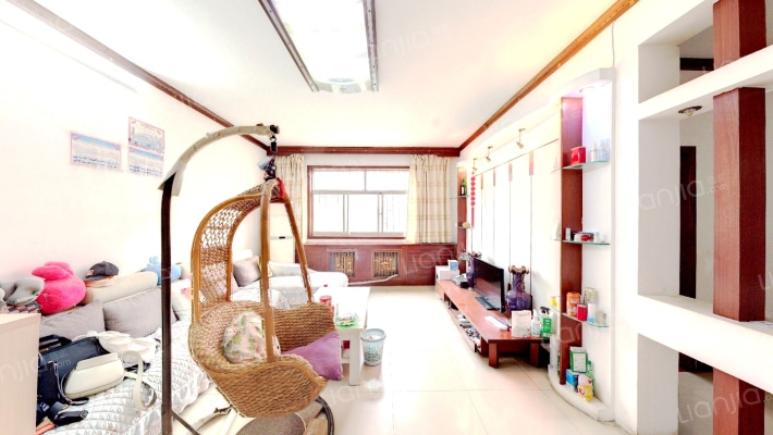 龙祥花苑二手房实景图