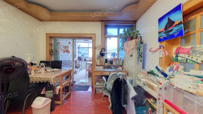 蓝天公寓二手房实景图