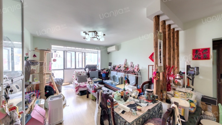 金芙世纪公寓二手房实景图